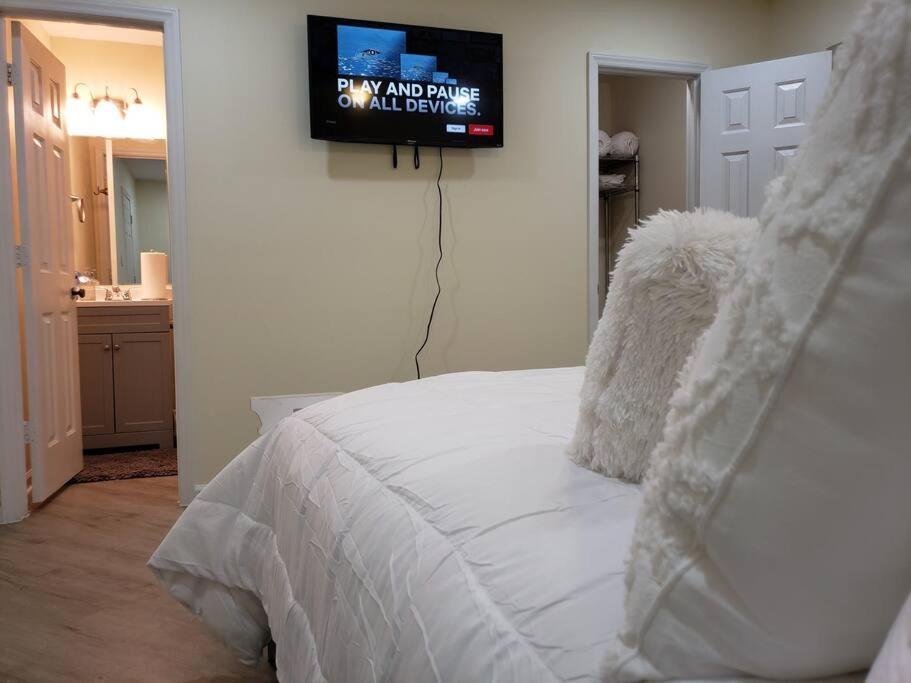 Cozy 2 Bedroom Pineville-Matthews Duplex Sleeps 8 Charlotte Exterior foto