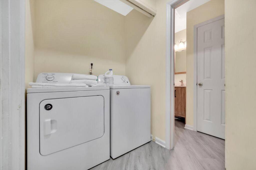 Cozy 2 Bedroom Pineville-Matthews Duplex Sleeps 8 Charlotte Exterior foto